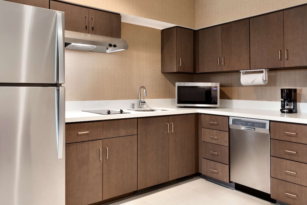 Homewood Suites By Hilton Irvine John Wayne Airport - photo 19