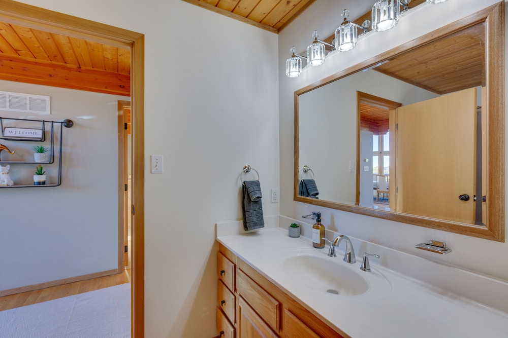 3 Mi to Ski Resort: Spacious Angel Fire Retreat - photo 9