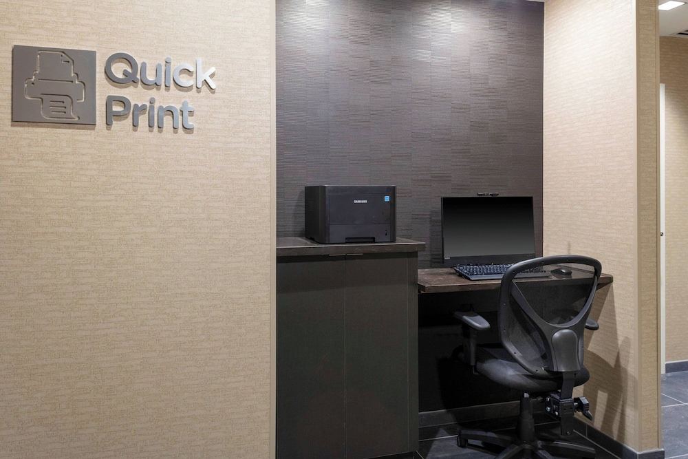 Courtyard by Marriott Indianapolis West Speedway - photo 11