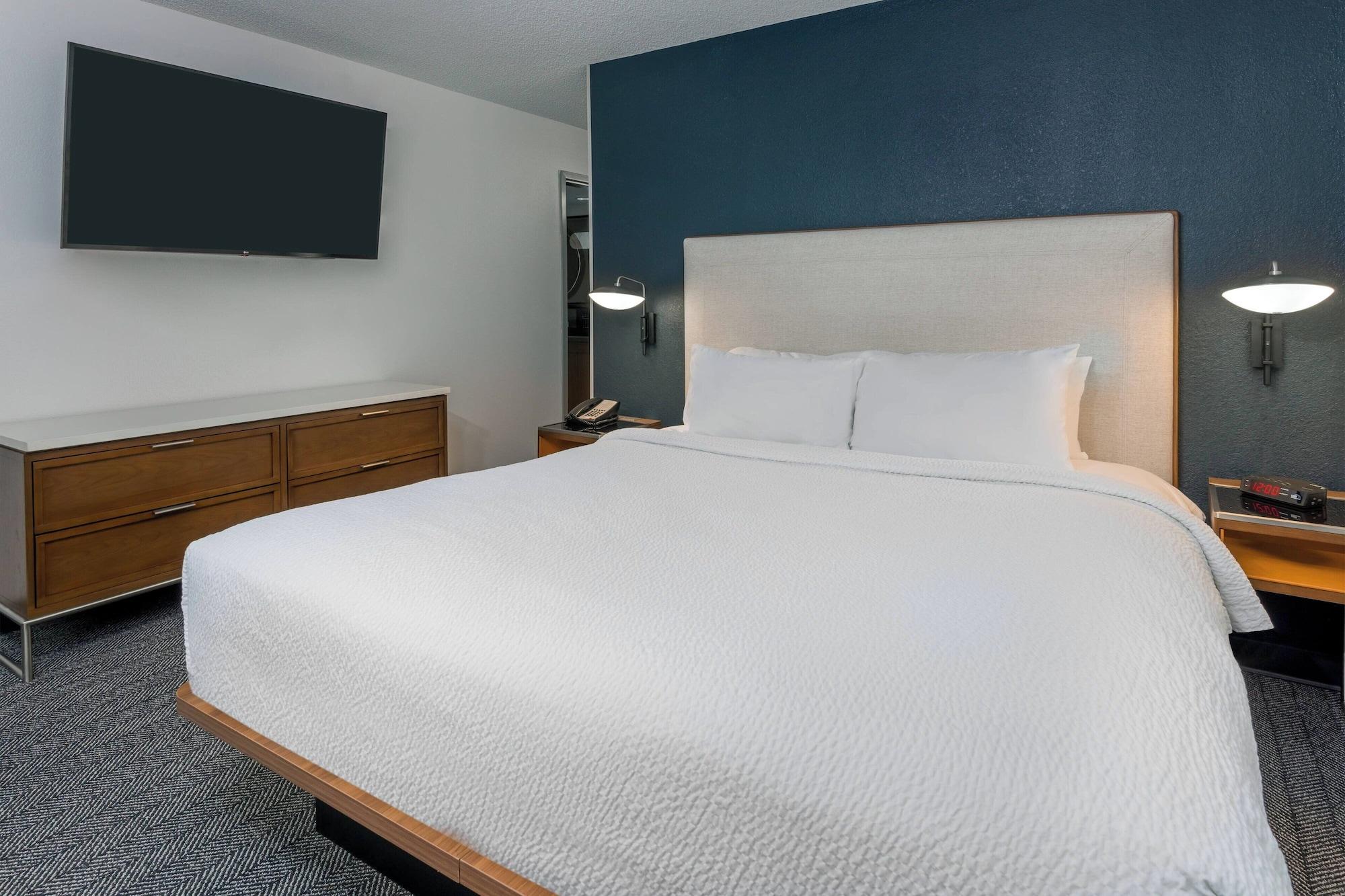 Courtyard by Marriott Tallahassee North I 10 Capital Circle - photo 6
