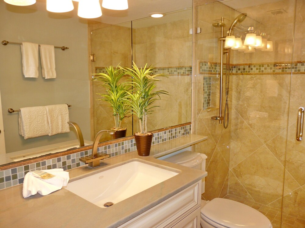 South Seas Tower 4 704 - photo 11