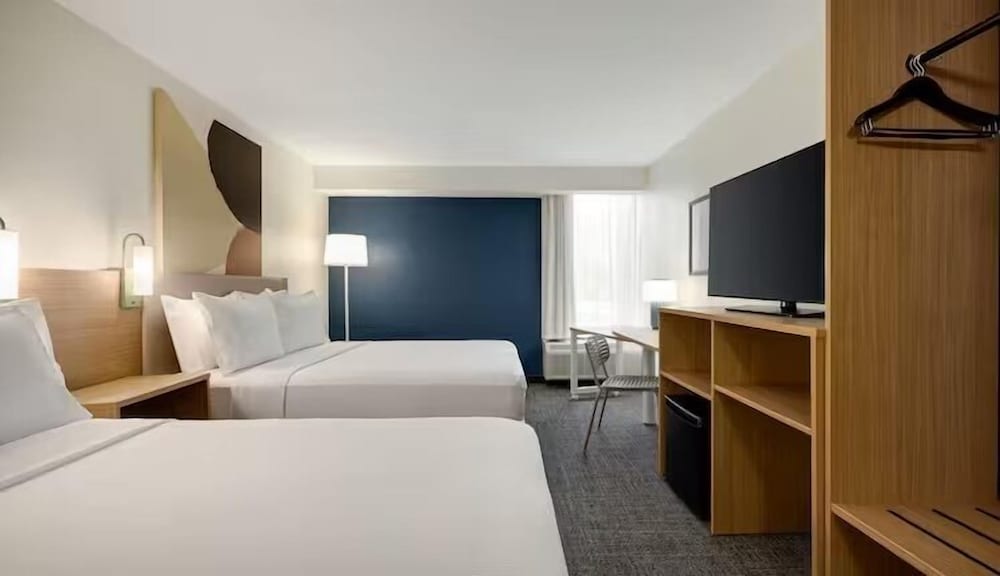 Spark by Hilton Lockport - photo 11