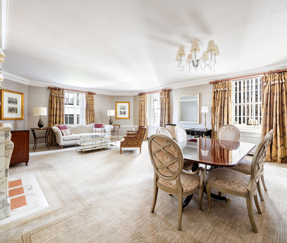 The Pierre A Taj Hotel New York - photo 12