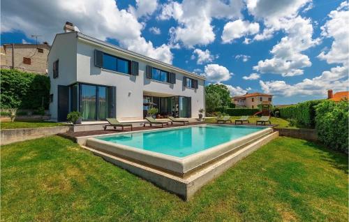 Villa Anna — 4-Star Luxury Hotel in Porec, Croatia