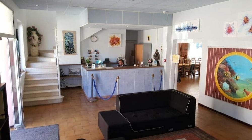 Le mediterranee - carbon neutral hotel in Bordeaux