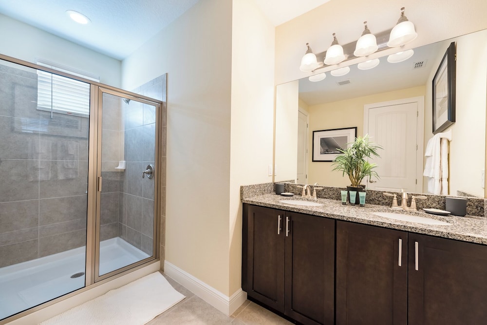 Wonderful 8 Bd w Pool Spa at Encore Resort Close to Disney 461 - photo 18