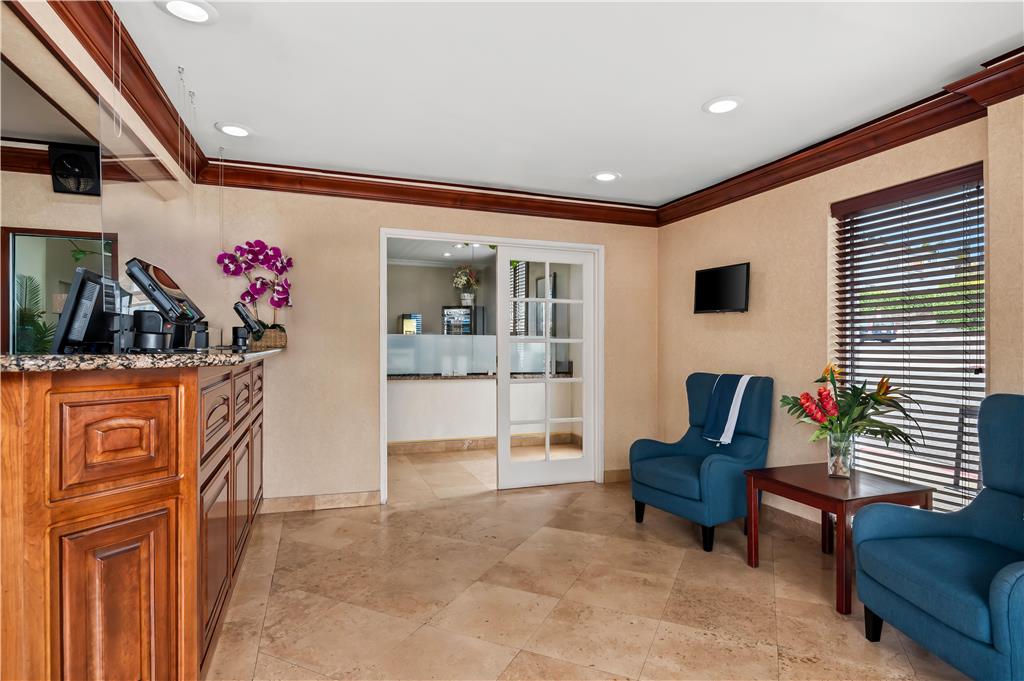SureStay Hotel by Best Western Santa Monica - photo 3