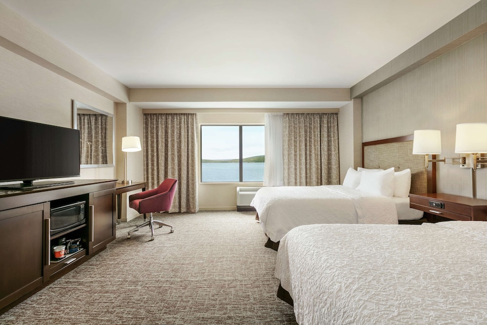 Hampton Inn Penn Yan - photo 8
