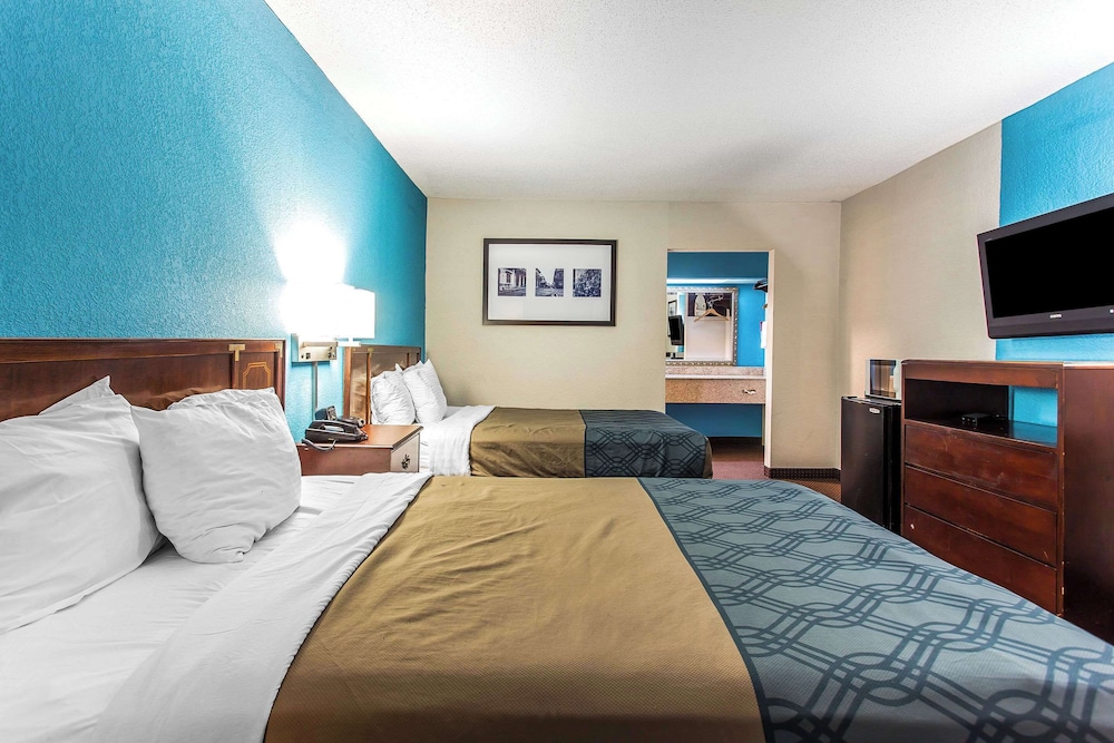 Econo Lodge Elizabeth City - photo 12
