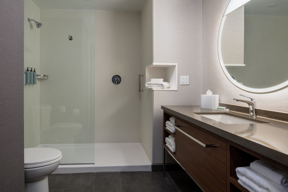 Courtyard by Marriott Olympia - photo 19