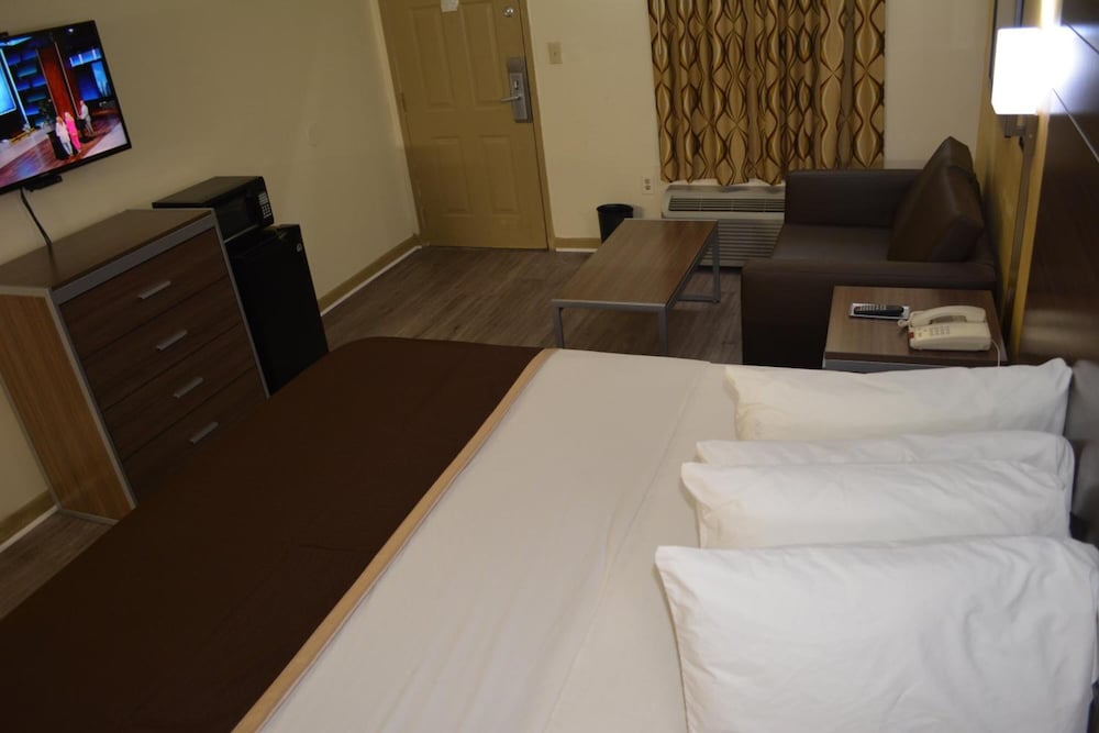 Southern Inn Lumberton - photo 31