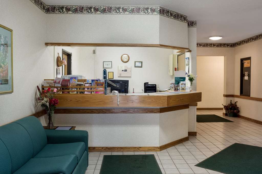 Rodeway Inn Wahpeton - photo 4