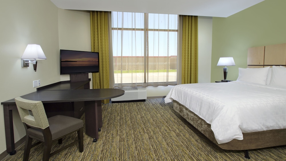 Candlewood Suites Dallas Frisco NW Toyota Ctr - photo 8