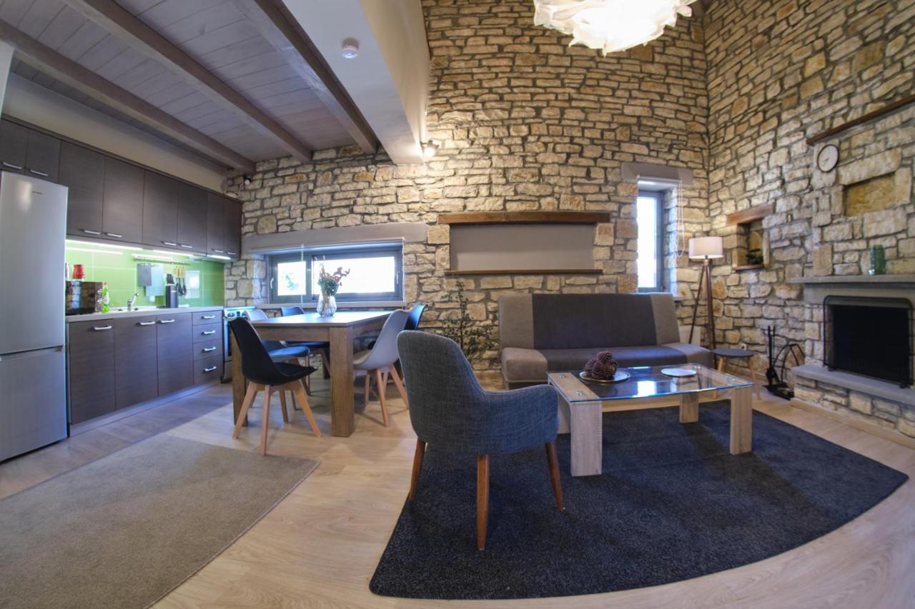 Kalpaki Luxury Maisonette 4 — 4-Star Luxury Hotel in Kalpaki, Greece