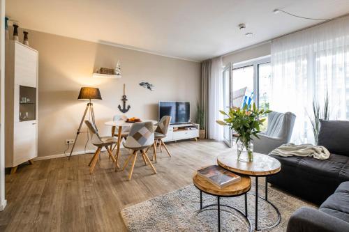 Haus Strandläufer Apartment 0 3 Mirelle — 4-Star Luxury Hotel in Busum, Germany