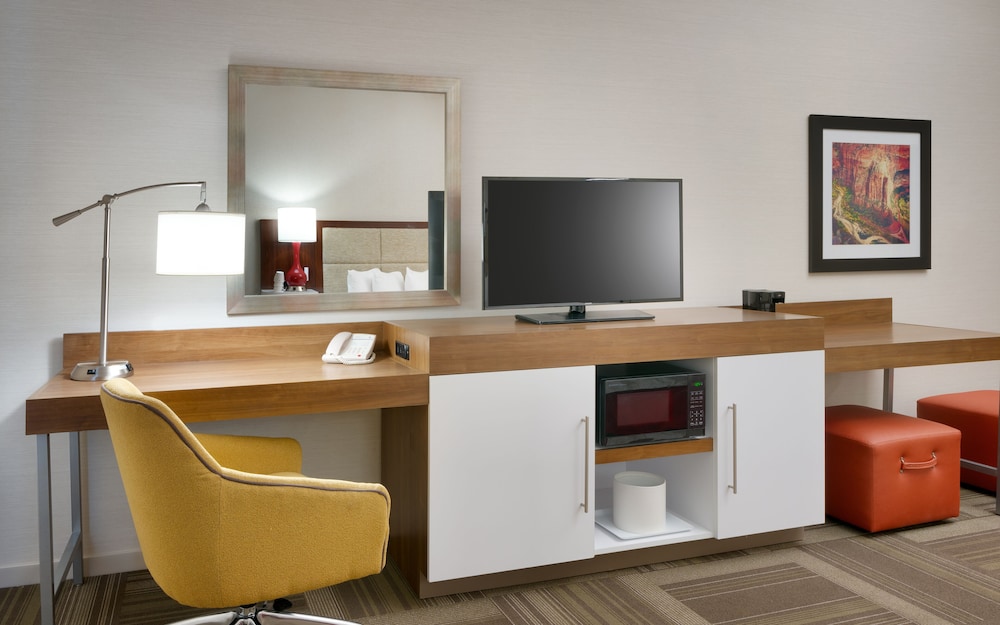 Hampton Inn Lehi Thanksgiving Point - photo 18