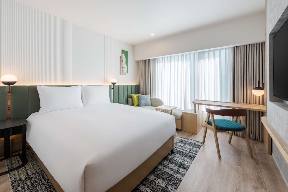 Hilton Garden Inn Kyoto Shijo Karasuma — 4-Star Luxury Hotel in Kyoto, Japan