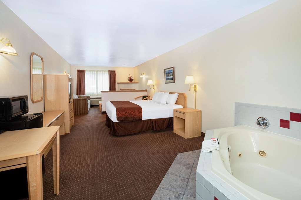 Inn at Lander Travelodge by Wyndham - photo 22