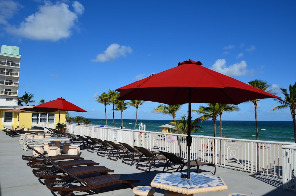 La Terrace Oceanfront - featured photo