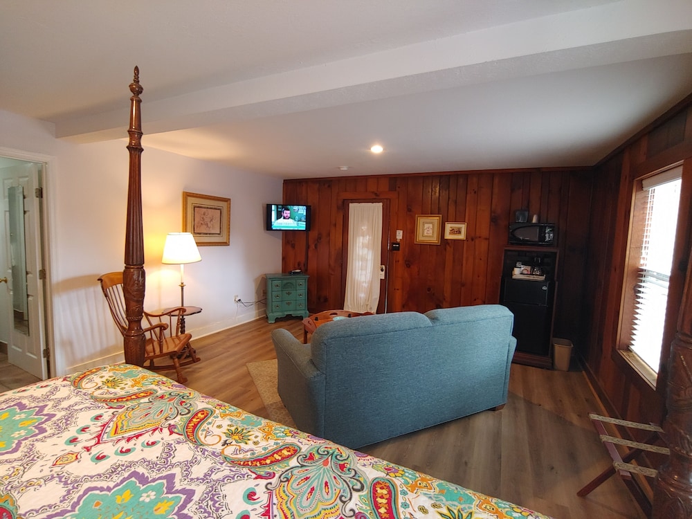 McKinley Edwards Inn - photo 32