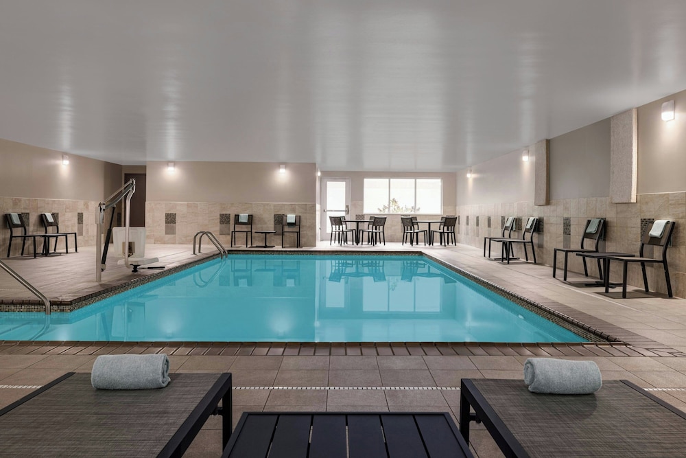 Residence Inn by Marriott Chicago Wilmette Skokie - photo 23