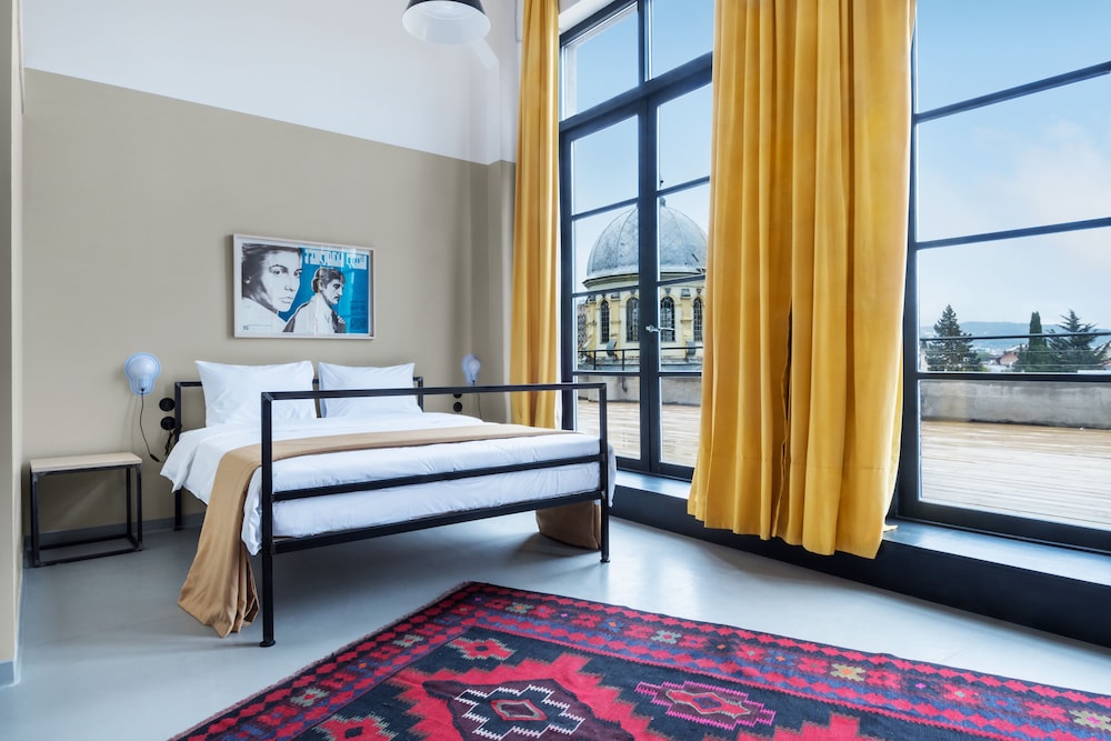 Fabrika Hostel & Suites Hostel