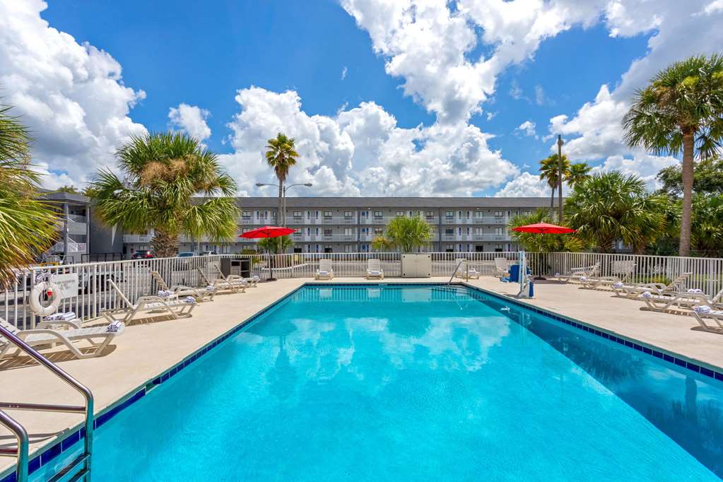 Howard Johnson by Wyndham Orlando Lake Buena Vista South - photo 8