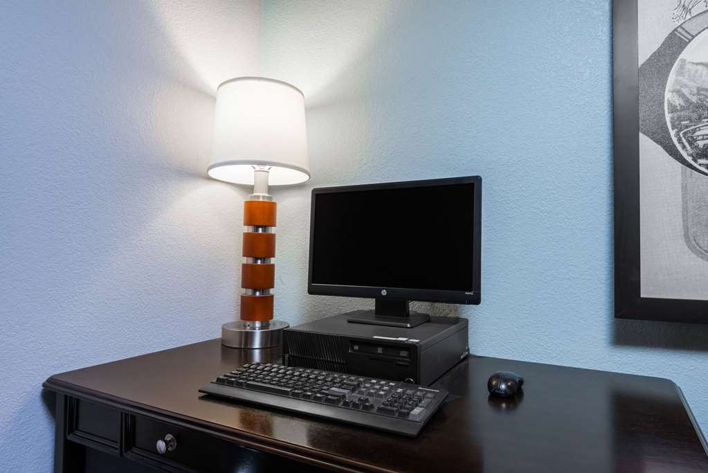 Super 8 by Wyndham Henderson North East Denver - photo 16