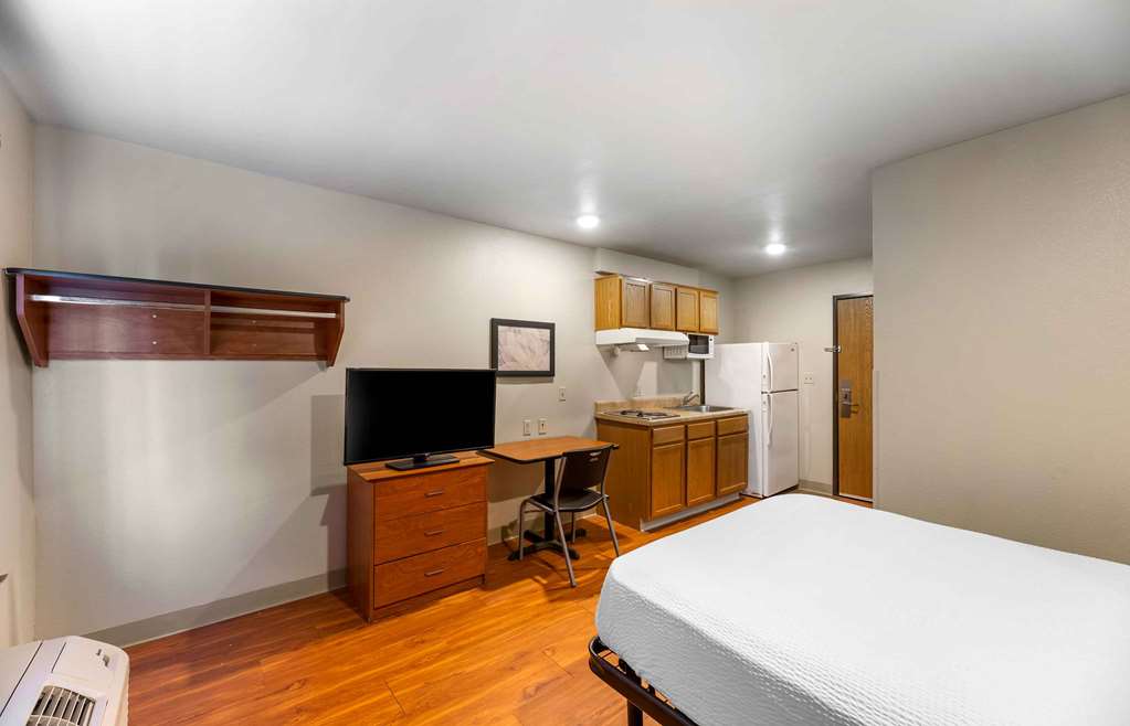 Extended Stay America Select Suites Lubbock South - photo 12