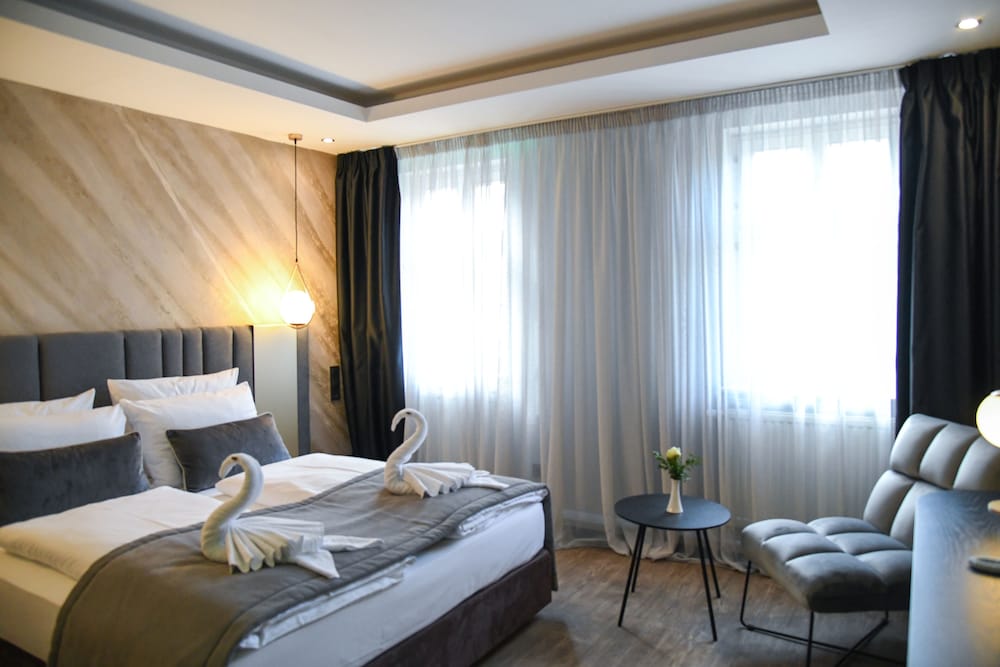 Hotel zum Weissen Ross — Delitzsch — photo 3