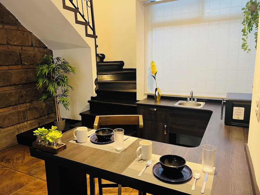 Private kitchenette