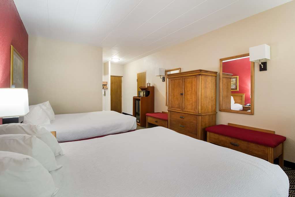 Best Western Braddock Inn - photo 26