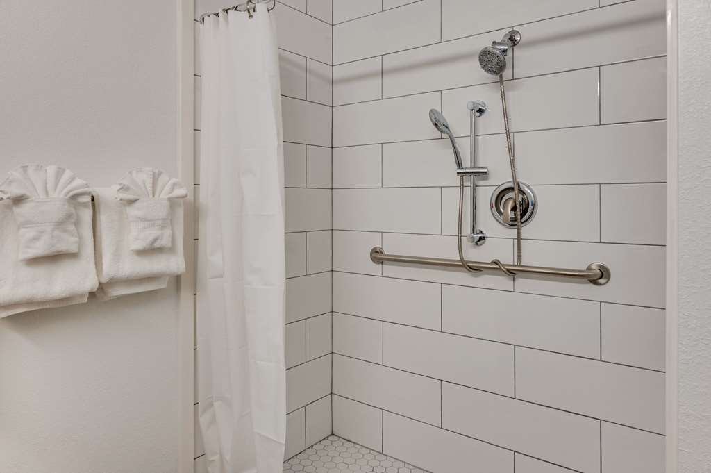 Country Inn & Suites by Radisson Grand Rapids Airport MI - photo 22