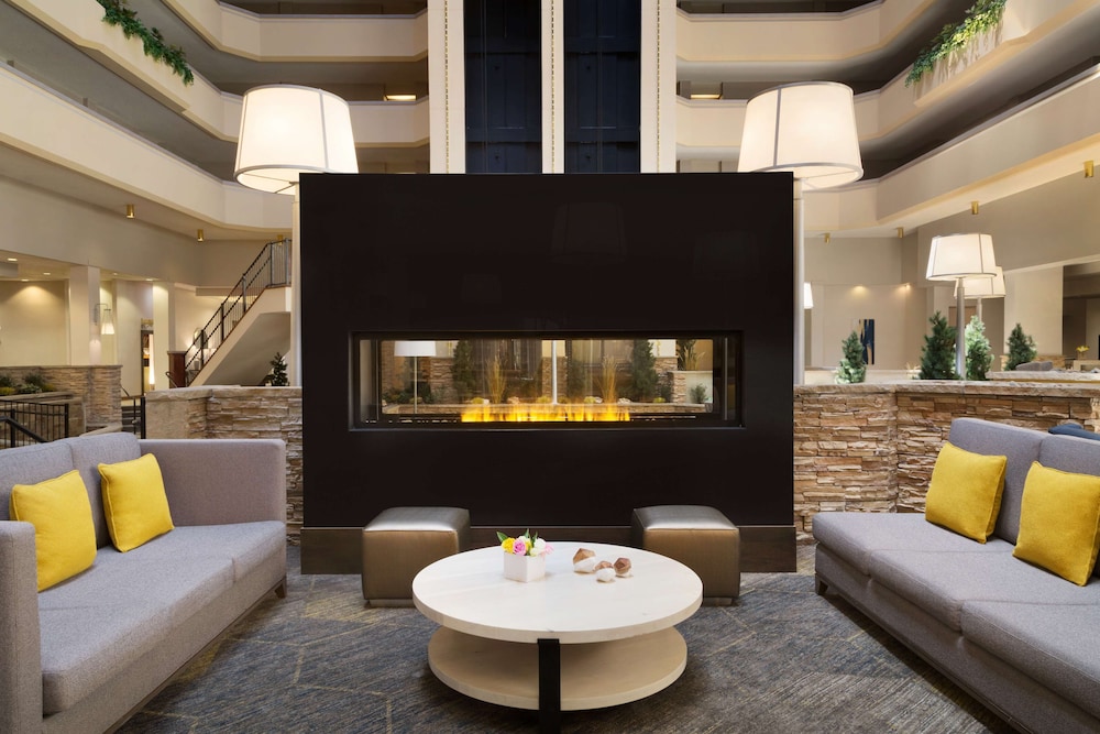 Hilton Fort Collins - photo 7