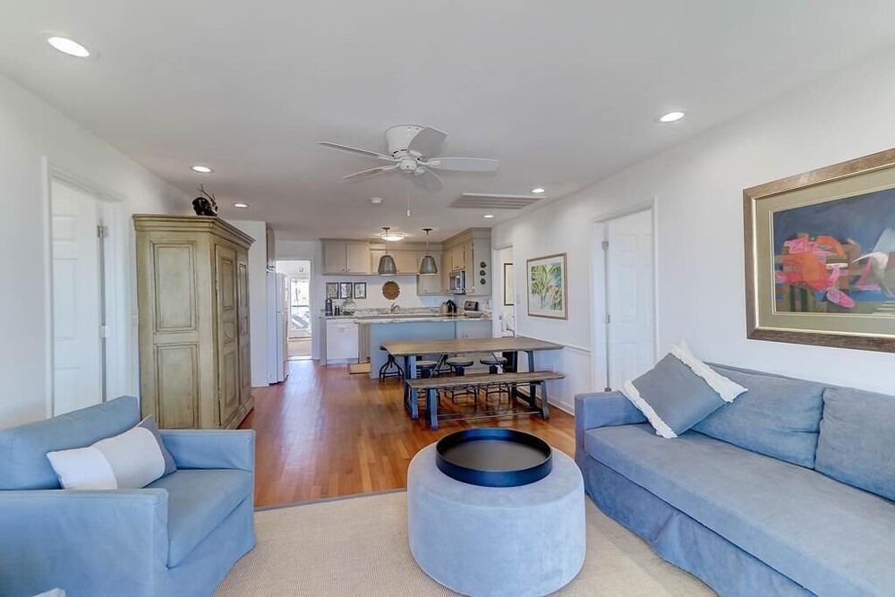 1619 E Ashley Namastay Oceanfront 4 Bedrooms - photo 19