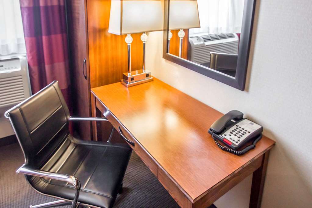 Sleep Inn Long Island City Manhattan View - photo 17