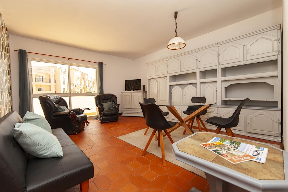 A72 Praia da Luz Coast Flat — 4-Star Luxury Hotel in Luz, Portugal