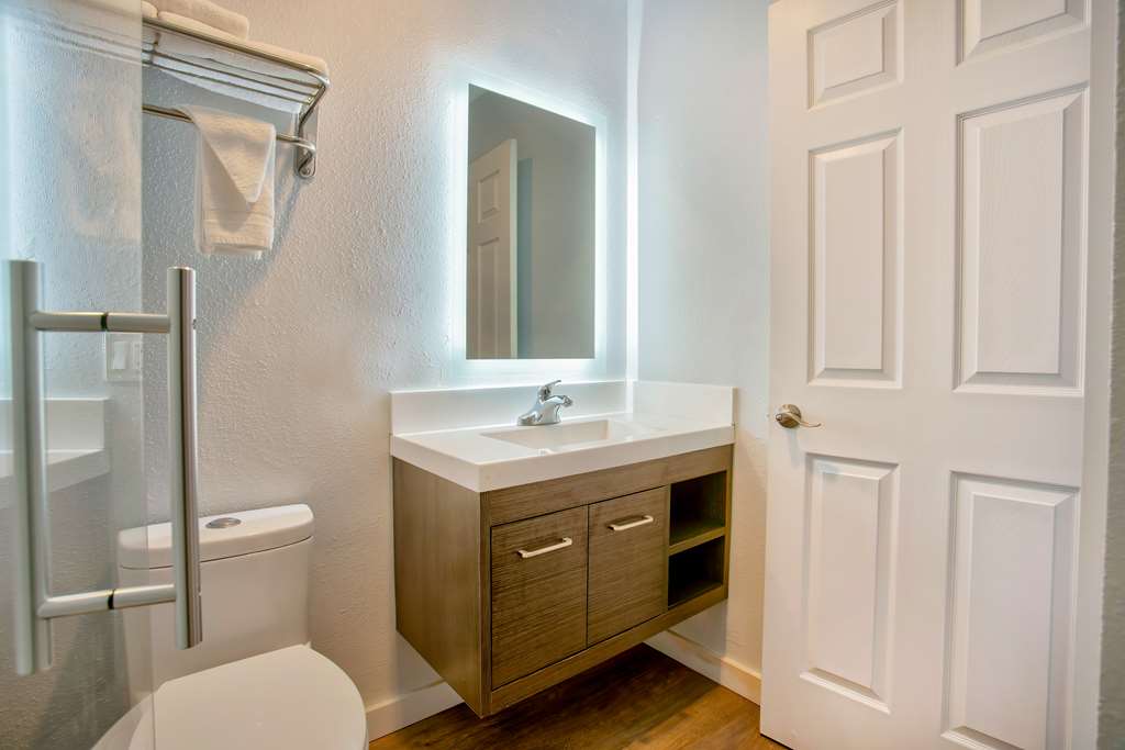 Studio 6 Suites Albany OR - photo 17
