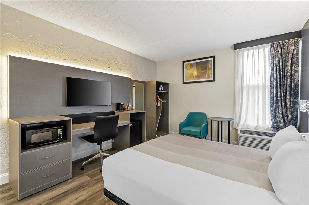 Quality Inn Bangor Airport - photo 16