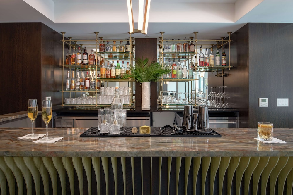 Tulsa Club Hotel Curio Collection by Hilton - photo 52