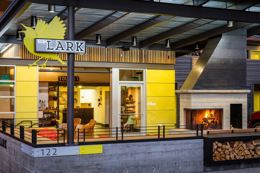 The Lark Bozeman - photo 30