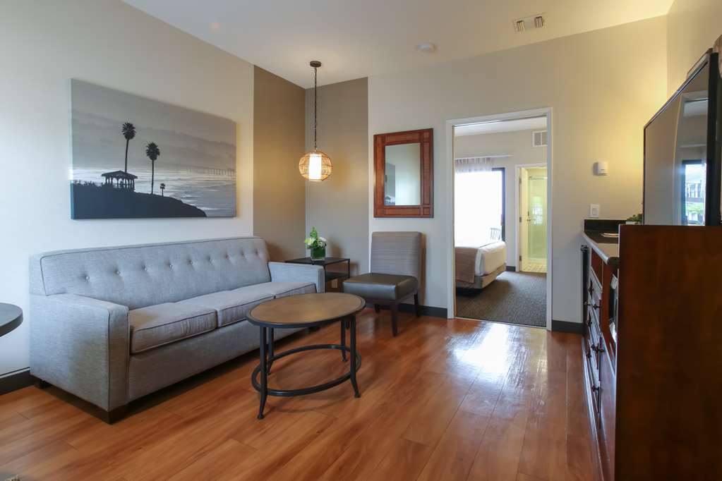 Oxford Suites Pismo Beach - photo 6