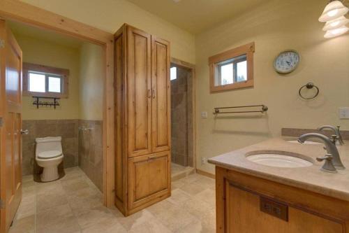 Seasons at McCall by Casago McCall Donerightmanagement - photo 8