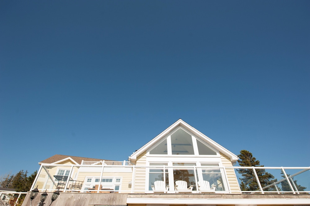 Oceanstone Seaside Resort — Halifax — photo 4