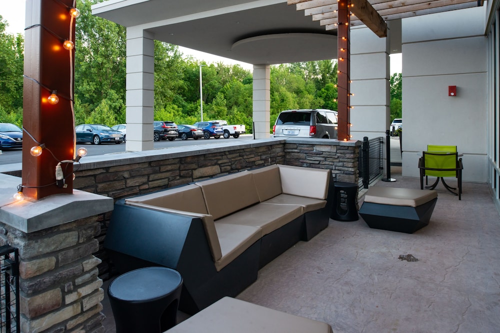 SpringHill Suites by Marriott Elizabethtown - photo 40