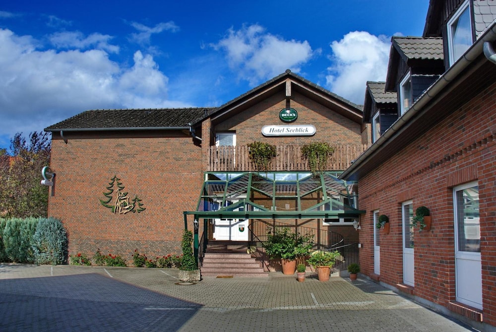 Hotel Seeblick garni — hotel in Gartow