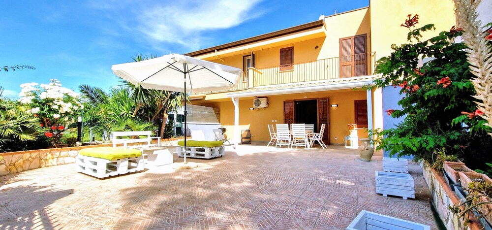 Casa Diomeda — 4-Star Luxury Hotel in Scopello, Italy