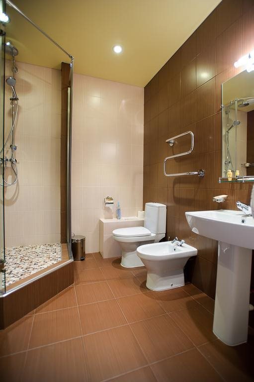 Golden House Hotel — hotel in Magadan
