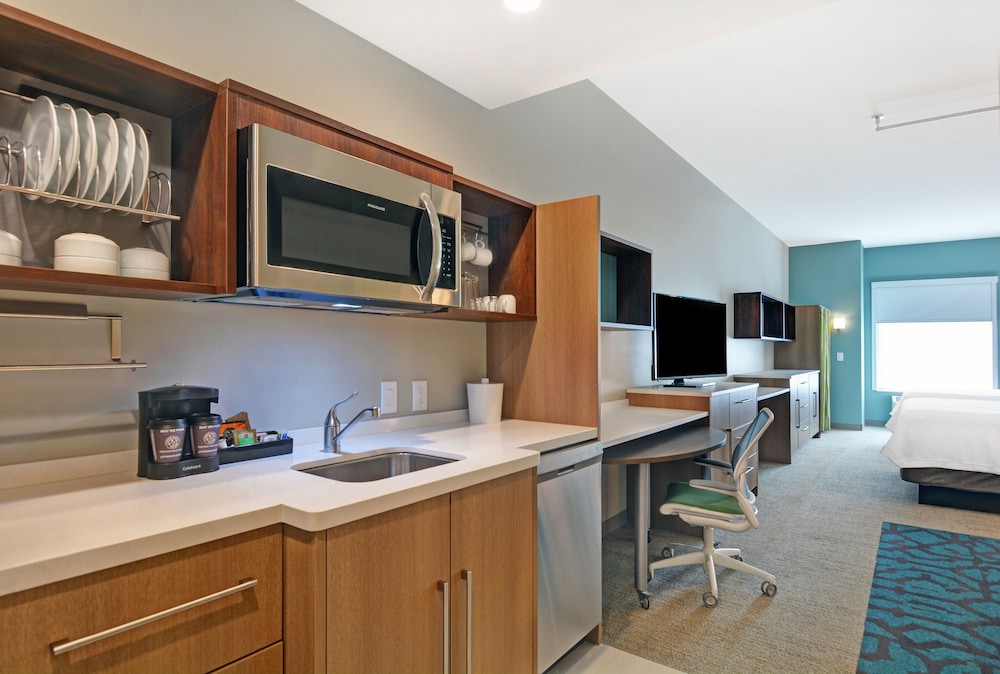 Home2 Suites by Hilton Charleston Daniel Island - featured photo