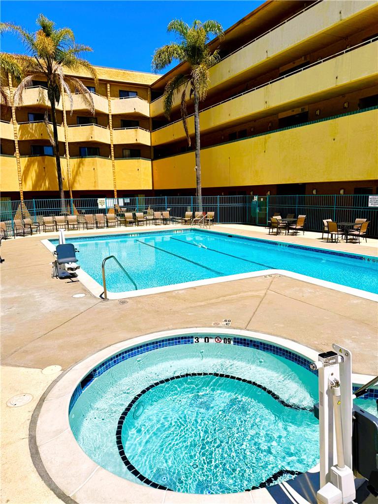 Radisson Hotel Santa Maria - photo 13